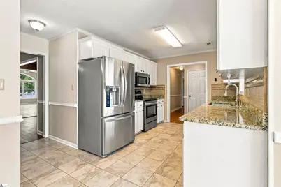 125 Woodcreek Drive, Spartanburg, SC 29303 - Photo 14