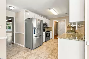 125 Woodcreek Dr, Spartanburg, SC 29303 - Photo 14