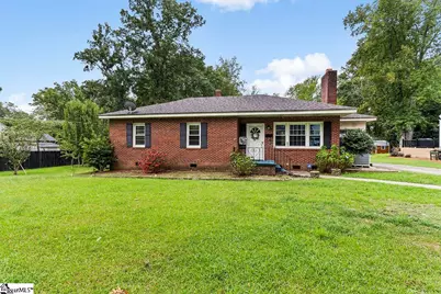 606 Cedar Street, Clinton, SC 29325 - Photo 1