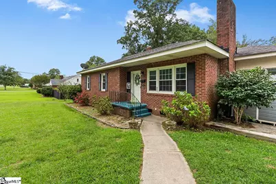 606 Cedar Street, Clinton, SC 29325 - Photo 2