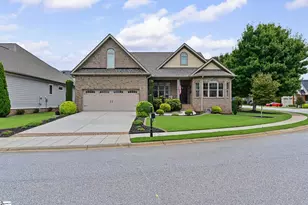 312 Laguna Ln, Simpsonville, SC 29680 - Photo 2