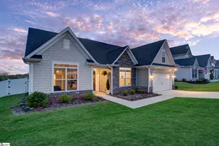 142 Juniper Hill Dr, Easley, SC 29642 - Photo 2