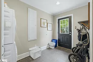 8 Charlotte St, Greenville, SC 29607 - Photo 24
