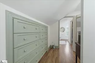 8 Charlotte St, Greenville, SC 29607 - Photo 14
