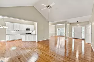 110 Amberjack Ct, Taylors, SC 29687 - Photo 10