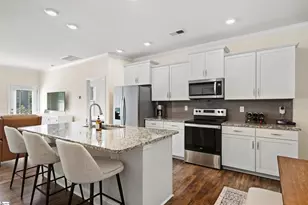 215 Reynard Trl, Greenville, SC 29609 - Photo 10