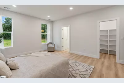 318 W Fredericks Street, Anderson, SC 29625 - Photo 18