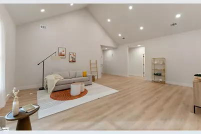 318 W Fredericks Street, Anderson, SC 29625 - Photo 6