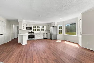 101 Hunters Woods Drive, Simpsonville, SC 29680 - Photo 6