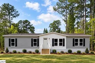 34 Foxfire Dr, Laurens, SC 29360 - Photo 1