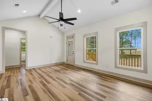 2204 White St Ext, Anderson, SC 29624 - Photo 8