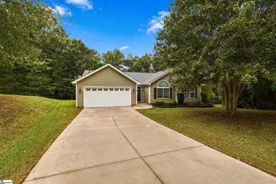 9 Avebury Court, Travelers Rest, SC 29690 - Photo 2
