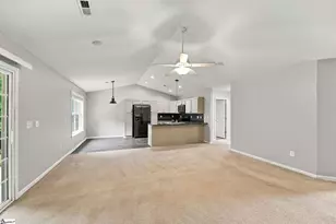 9 Avebury Ct, Travelers Rest, SC 29690 - Photo 6