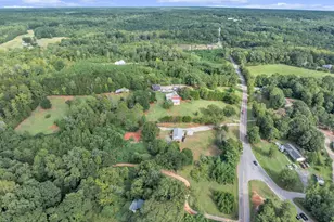 819 Beech Springs Rd, Pelzer, SC 29669 - Photo 32