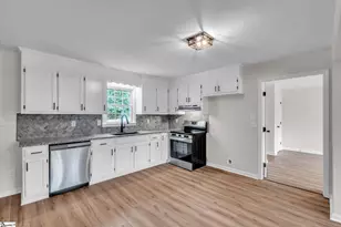 819 Beech Springs Rd, Pelzer, SC 29669 - Photo 10