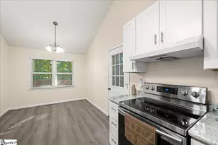307 Sherondale Ln, Simpsonville, SC 29680 - Photo 14