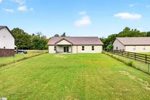 369 Silver Lake Rd, Duncan, SC 29334 - Photo 36