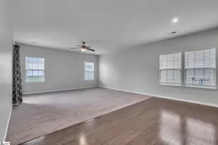534 Bucklebury Rd, Greer, SC 29651 - Photo 12