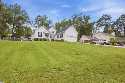 103 Pinebark Lane, Greenwood, SC 29649 - Photo 4