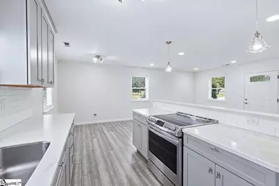 7 Belvue School Road, Travelers Rest, SC 29690 - Photo 12