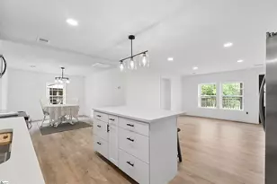147 Taylor Rd, West Union, SC 29696 - Photo 10