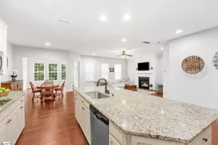 51 Barlow Ct, Simpsonville, SC 29681 - Photo 8