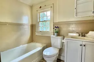 105 S 5th St, Easley, SC 29640 - Photo 18