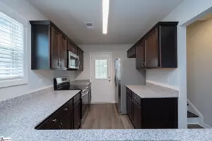 209 Waltham Ct, Greenville, SC 29617 - Photo 8