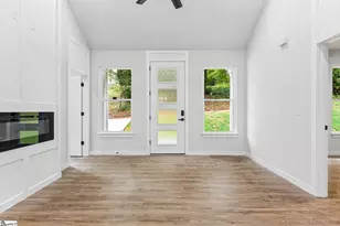 118 Harlem St, Easley, SC 29640 - Photo 6