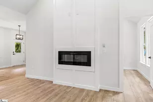 118 Harlem St, Easley, SC 29640 - Photo 8