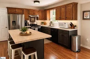 14059 E Camelia Ln, Seneca, SC 29678 - Photo 6