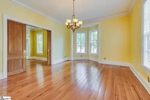 522 Cleveland St, Greenville, SC 29601 - Photo 6