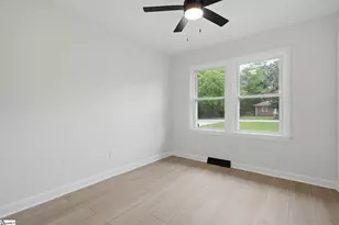 211 Elaine Ave, Taylors, SC 29687 - Photo 24