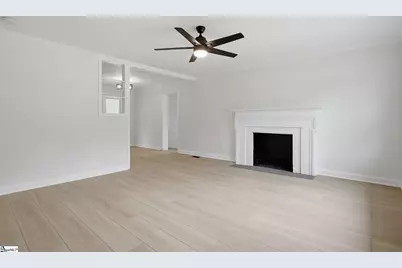 211 Elaine Avenue, Taylors, SC 29687 - Photo 4