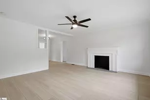 211 Elaine Ave, Taylors, SC 29687 - Photo 4