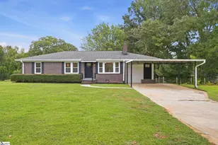211 Elaine Ave, Taylors, SC 29687 - Photo 1