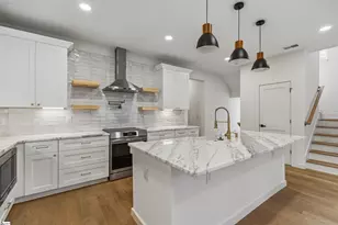728 Rutherford Rd, Greenville, SC 29609 - Photo 8