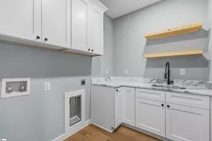 728 Rutherford Rd, Greenville, SC 29609 - Photo 12