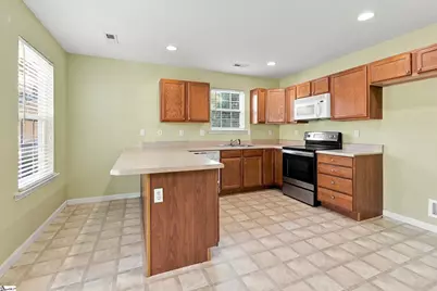106 Landing Lane, Simpsonville, SC 29681 - Photo 6