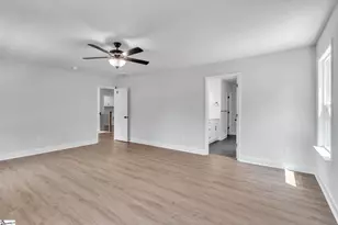 2 Henderson Dr, Travelers Rest, SC 29690 - Photo 28