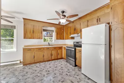 1120 Saluda Lake Road, Greenville, SC 29611 - Photo 10