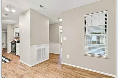 4614 Old Spartanburg Road #Unit 44, Taylors, SC 29687 - Photo 6