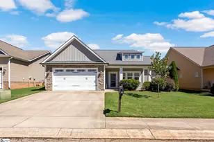 611 Downing Wy, Landrum, SC 29356 - Photo 1