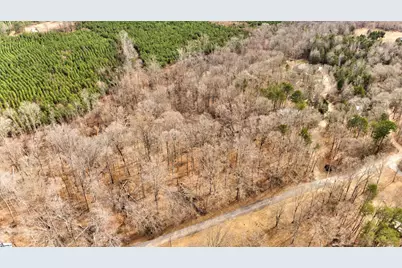 218 Lakeview Circle, Woodruff, SC 29388 - Photo 2