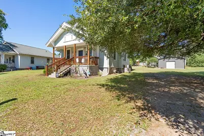 103 Davis Street, Laurens, SC 29360 - Photo 2