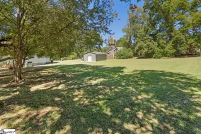 103 Davis Street, Laurens, SC 29360 - Photo 16