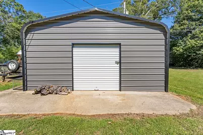 103 Davis Street, Laurens, SC 29360 - Photo 14