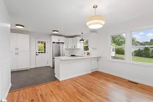 200 Artillery Rd, Taylors, SC 29687 - Photo 8