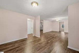 112 Newry Rd, Seneca, SC 29672 - Photo 6