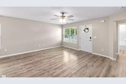 141 Cosmos Lane, Greer, SC 29651 - Photo 4